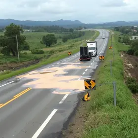 vazamento de óleo